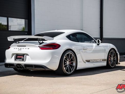 Used 2016 Porsche Cayman GT4 RWD image 9