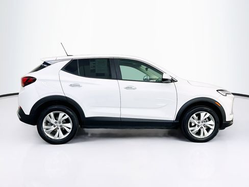 Used 2025 Buick Encore GX Preferred AWD/4WD image 10