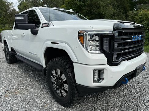 Used 2022 GMC Sierra 2500 AT4 w/ AT4 Premium Plus Package AWD/4WD image 1