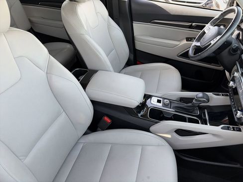 Certified 2023 Kia Telluride S FWD image 10