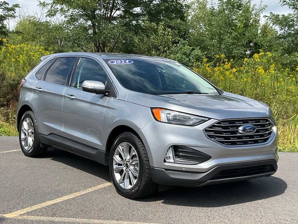 Certified 2024 Ford Edge Titanium AWD/4WD image 1