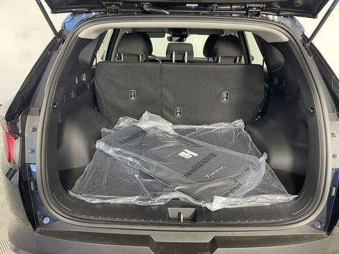 New 2026 Hyundai Tucson Blue SE w/ Tow & Go Package AWD/4WD image 9