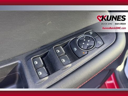 Used 2024 Ford Edge ST-Line image 9