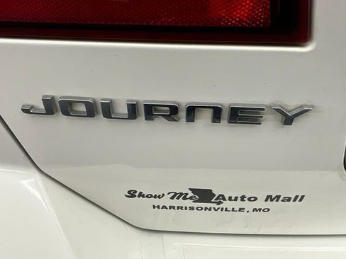 Used 2013 Dodge Journey SE FWD image 25