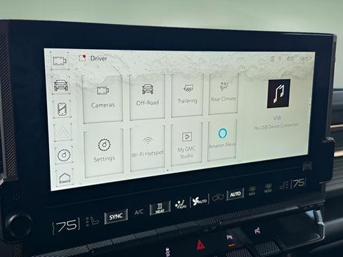 Used 2025 GMC Hummer EV 3X image 37