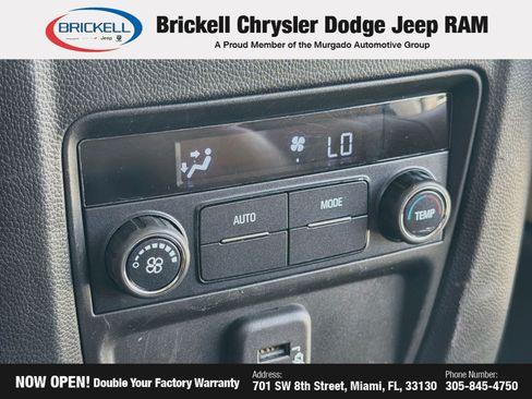 Used 2020 Buick Enclave Essence w/ LPO, Hit The Road Package FWD image 19
