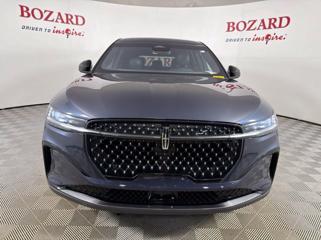 Used 2024 Lincoln Nautilus Premier w/ Equipment Group 102A AWD/4WD image 2