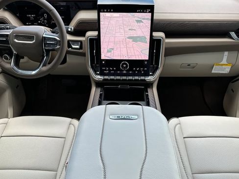 New 2026 GMC Yukon Denali AWD/4WD image 13