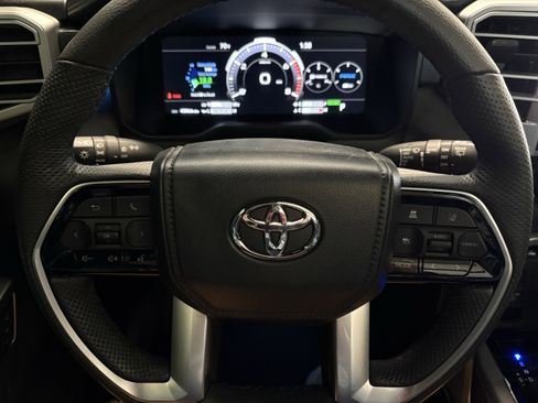 Certified 2024 Toyota Sequoia Platinum image 22