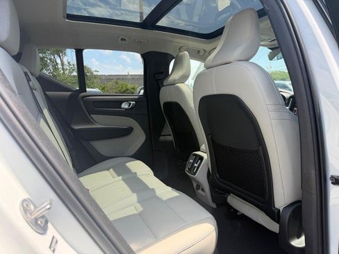 Certified 2026 Volvo XC40 B5 Plus AWD/4WD image 11