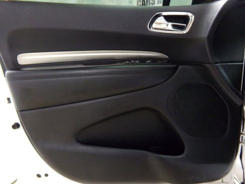 Used 2018 Dodge Durango SXT w/ 3rd Row Seating Group image 16