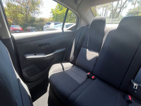 Used 2025 Nissan Sentra SV FWD image 37