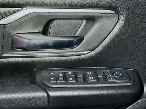 New 2026 RAM 1500 4x4 Crew Cab image 12