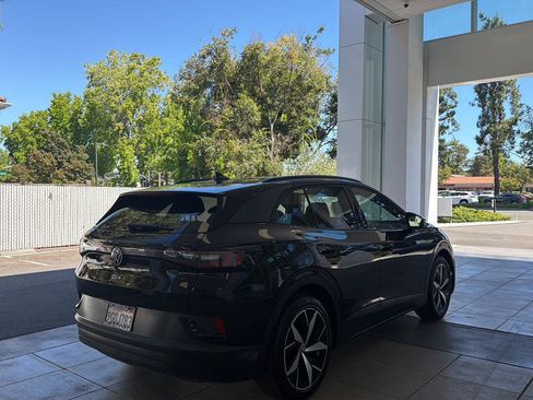 Used 2023 Volkswagen ID.4 Pro S RWD image 5