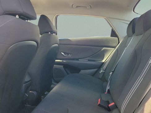 New 2026 Hyundai Elantra Blue image 6