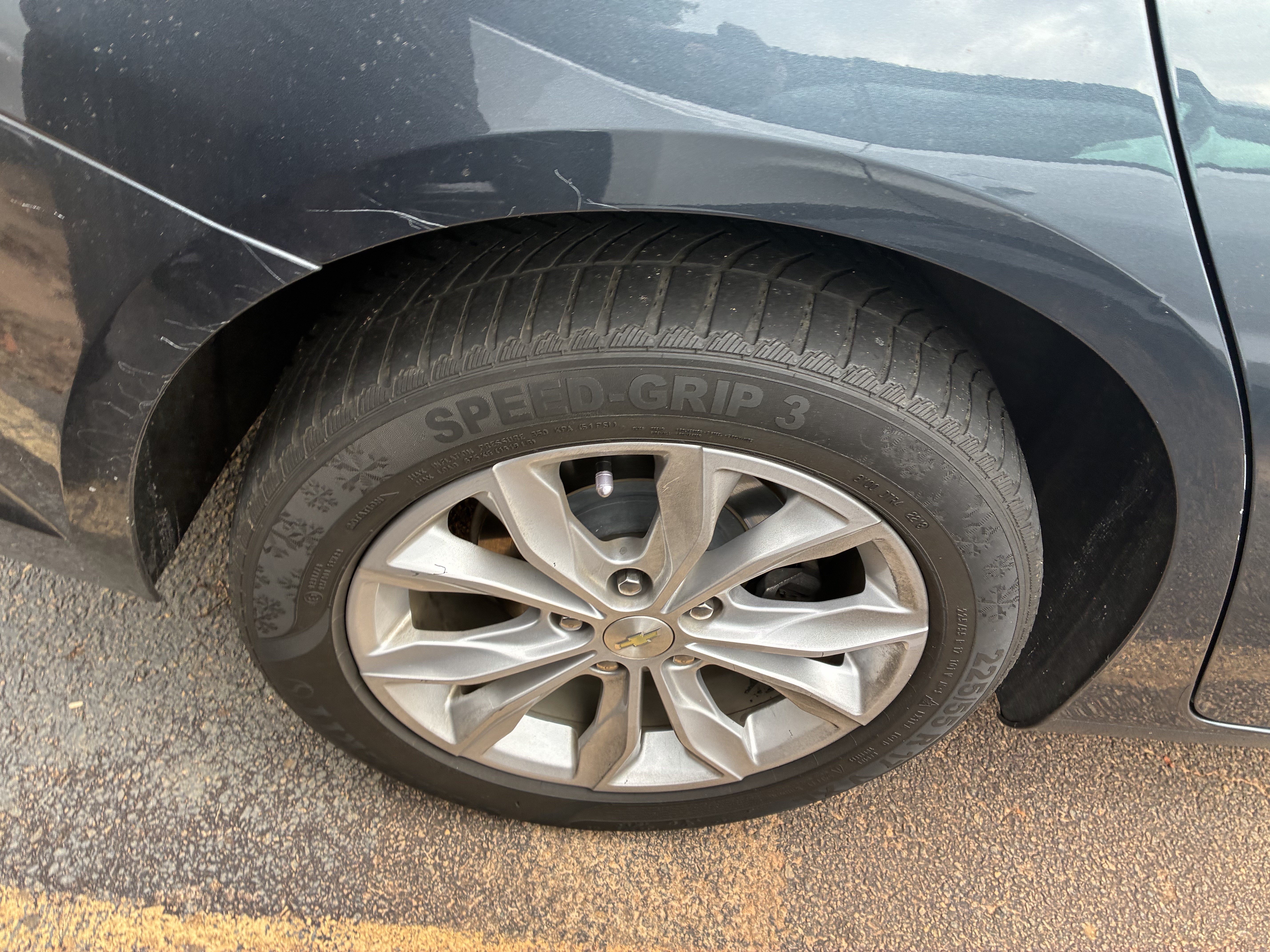 Used 2019 Chevrolet Malibu LT FWD image 9
