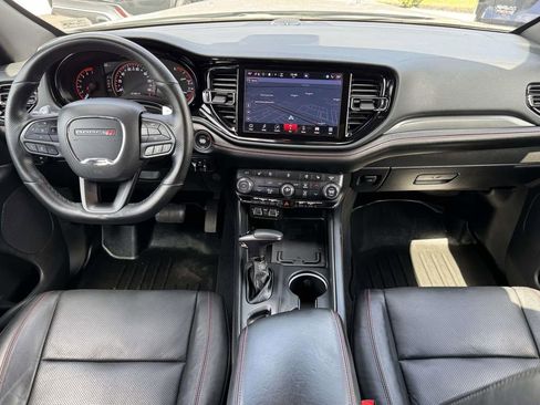 Used 2023 Dodge Durango R/T RWD image 2