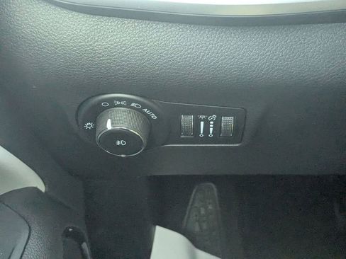 New 2026 Jeep Compass Limited w/ Sun, Sound & Navigation Group image 18