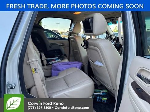 Used 2007 Cadillac Escalade AWD w/ Information Package image 13