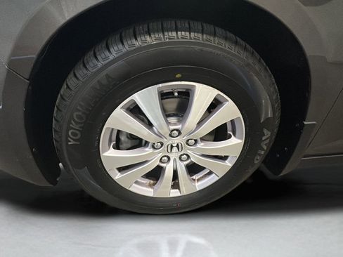 Used 2015 Honda Odyssey EX-L image 3