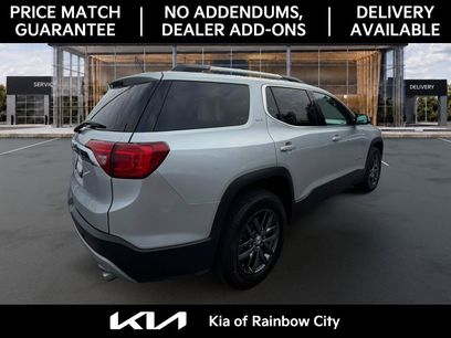 Used 2017 GMC Acadia SLT