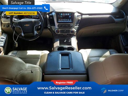 Used 2018 Chevrolet Suburban LT image 11