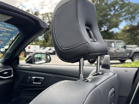 Used 2024 Ford Mustang GT Premium image 17