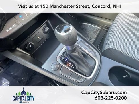 Used 2022 Hyundai Kona SE AWD/4WD image 25