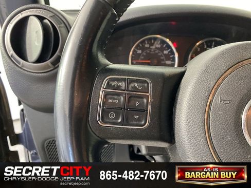 Used 2018 Jeep Wrangler Unlimited Sport S AWD/4WD image 14