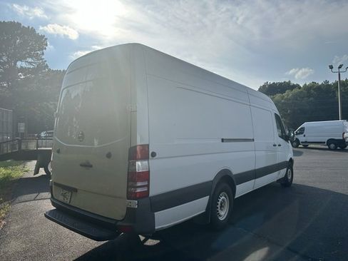 Used 2017 Freightliner Sprinter 2500 image 2