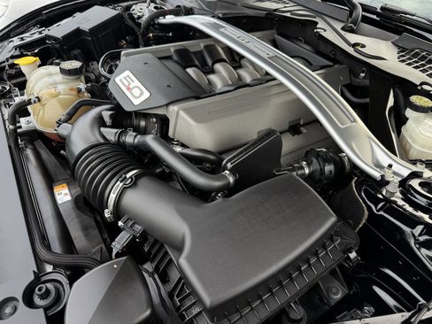 Used 2017 Ford Mustang GT Premium w/ Equipment Group 401A image 40