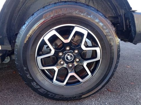 Used 2022 Ford Bronco Outer Banks image 8