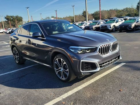 Used 2020 BMW X6 xDrive40i w/ Premium Package image 2
