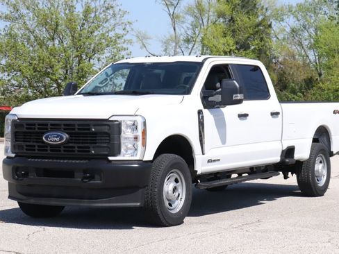 New 2026 Ford F350 XL w/ Snow Plow Prep Package AWD/4WD image 4