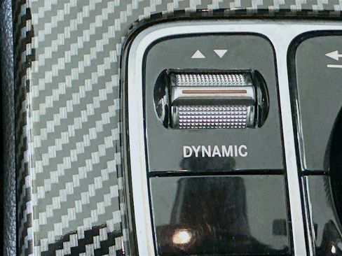 Used 2018 Mercedes-Benz C 300 4MATIC Sedan image 26