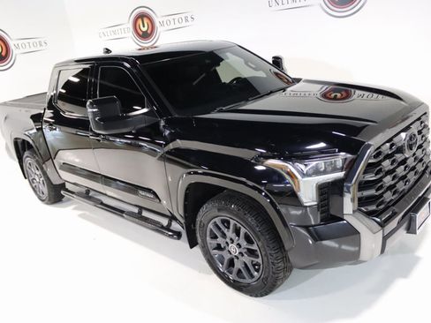 Used 2022 Toyota Tundra Platinum image 7