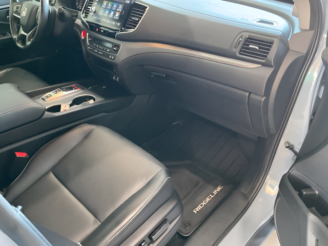Certified 2024 Honda Ridgeline RTL image 25