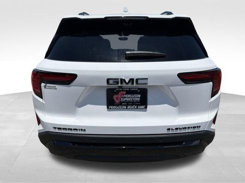 New 2026 GMC Terrain Elevation w/ Elevation Premium Package FWD image 6