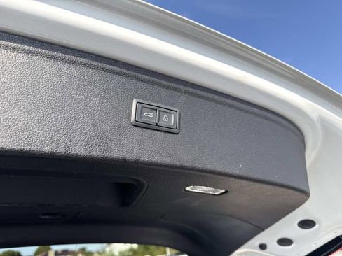 Used 2024 Audi Q5 2.0T Premium Plus image 9