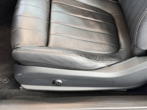 Used 2022 Mercedes-Benz E 450 Cabriolet image 25