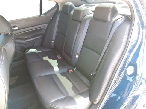 Used 2021 Nissan Altima 2.5 SR image 13
