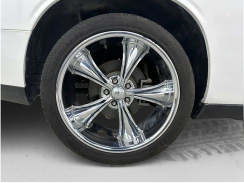 Used 2014 Dodge Challenger SXT w/ Sound Group image 24