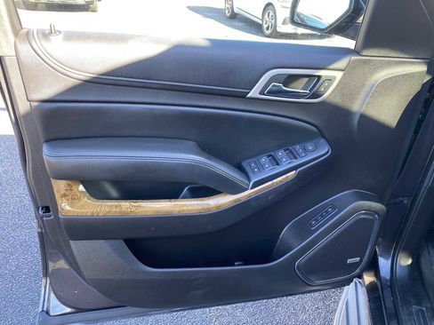 Used 2015 GMC Yukon Denali w/ Open Road Package image 27