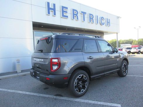 New 2025 Ford Bronco Sport Outer Banks w/ Outer Banks Tech Package+ image 5