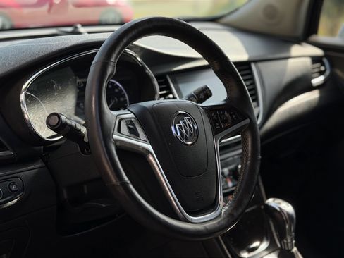Used 2017 Buick Encore Essence w/ Experience Buick Package FWD image 5