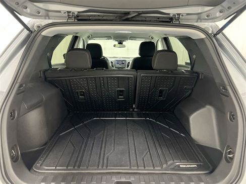 Used 2023 Chevrolet Equinox LS w/ LS Convenience Package image 23