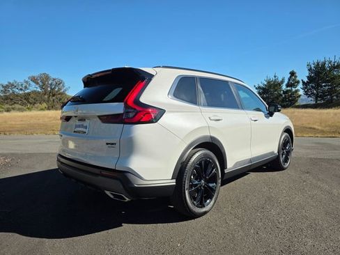 Certified 2025 Honda CR-V Sport Touring image 5
