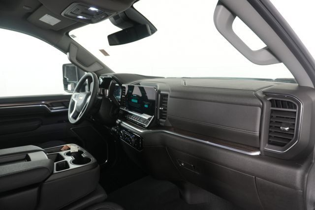 Used 2025 Chevrolet Silverado 2500 LT w/ All Star Edition AWD/4WD image 21