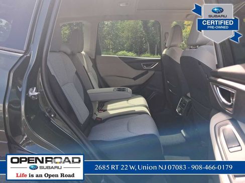 Used 2023 Subaru Forester Premium AWD/4WD image 21