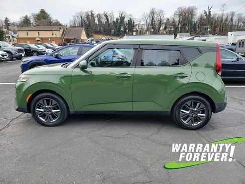 Used 2020 Kia Soul EX image 4